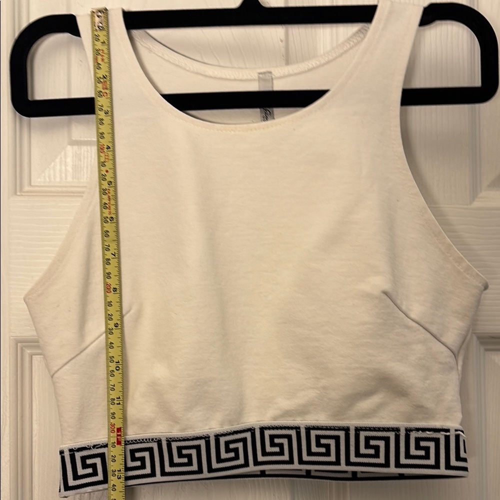 Fitted Crop Top - Picture 3 of 4